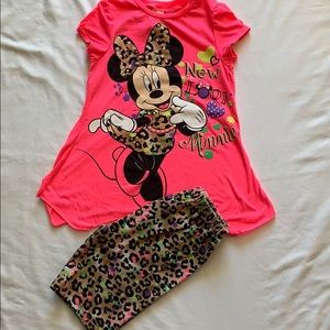 Disney Minnie Mouse short set